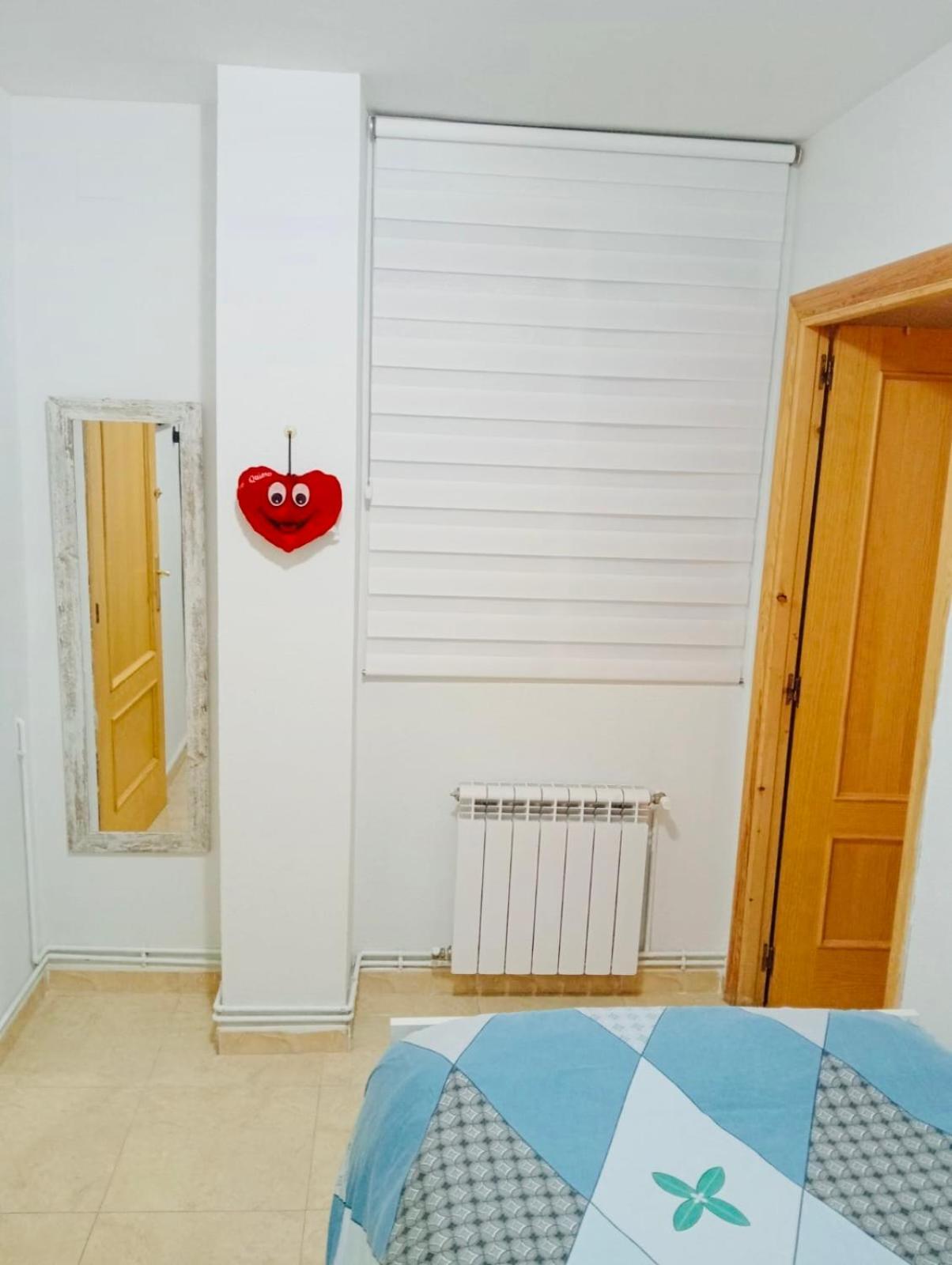 Apartamentos San Anton Villarrobledo Zewnętrze zdjęcie